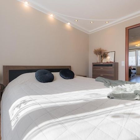 Seashore Apartment เลียปาญา ภายนอก รูปภาพ