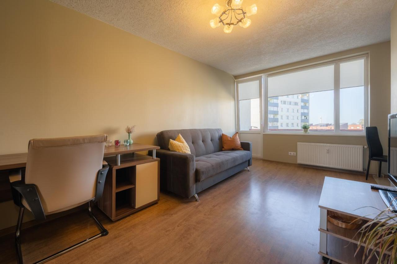 Seashore Apartment เลียปาญา ภายนอก รูปภาพ